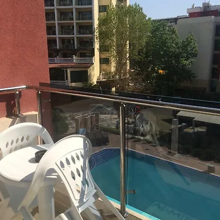 Summer Break * סאני ביץ'